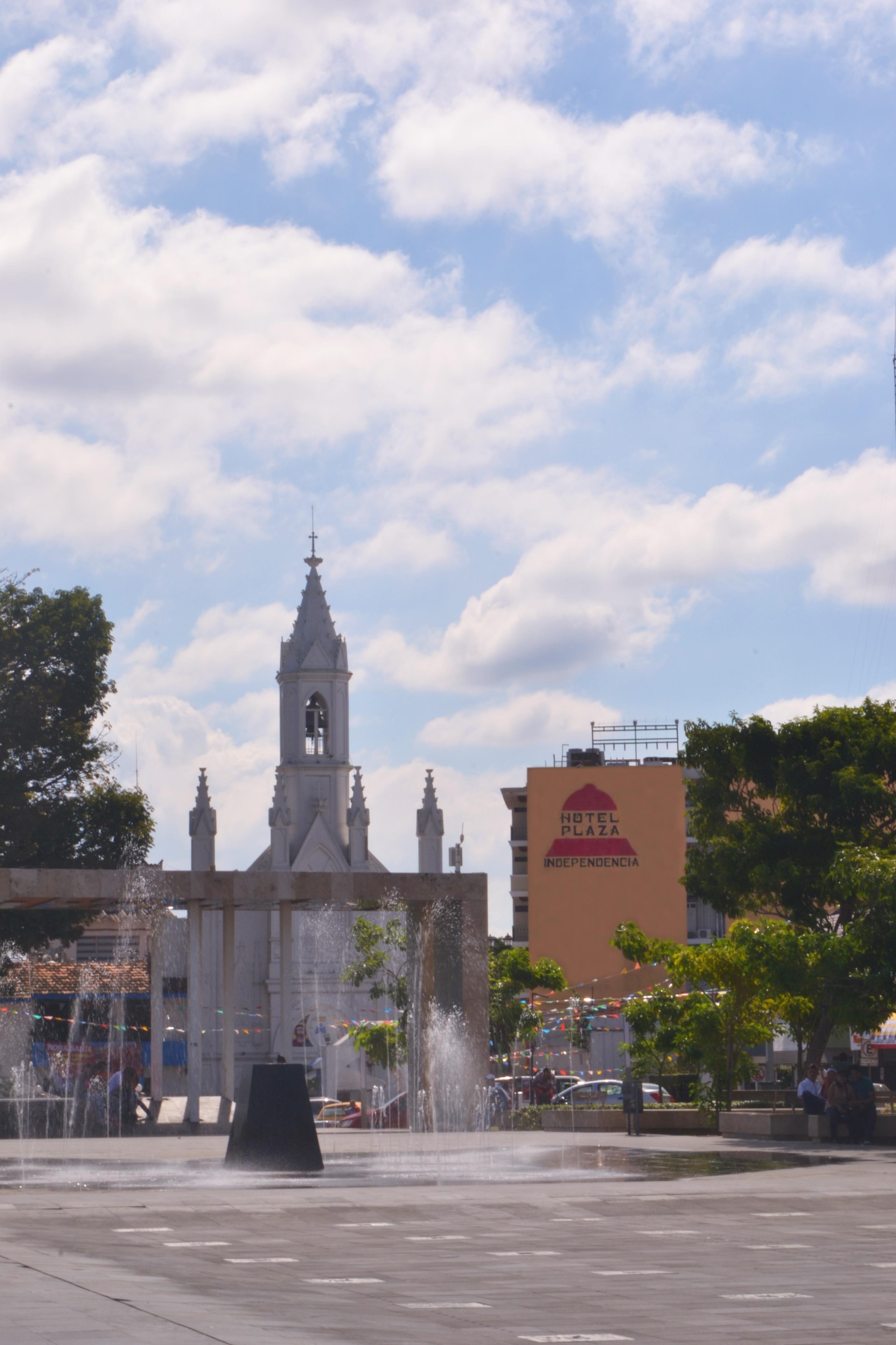 Hotel Plaza Independencia Villahermosa Extérieur photo