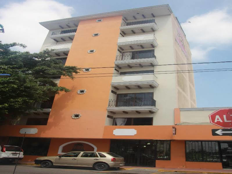 Hotel Plaza Independencia Villahermosa Extérieur photo