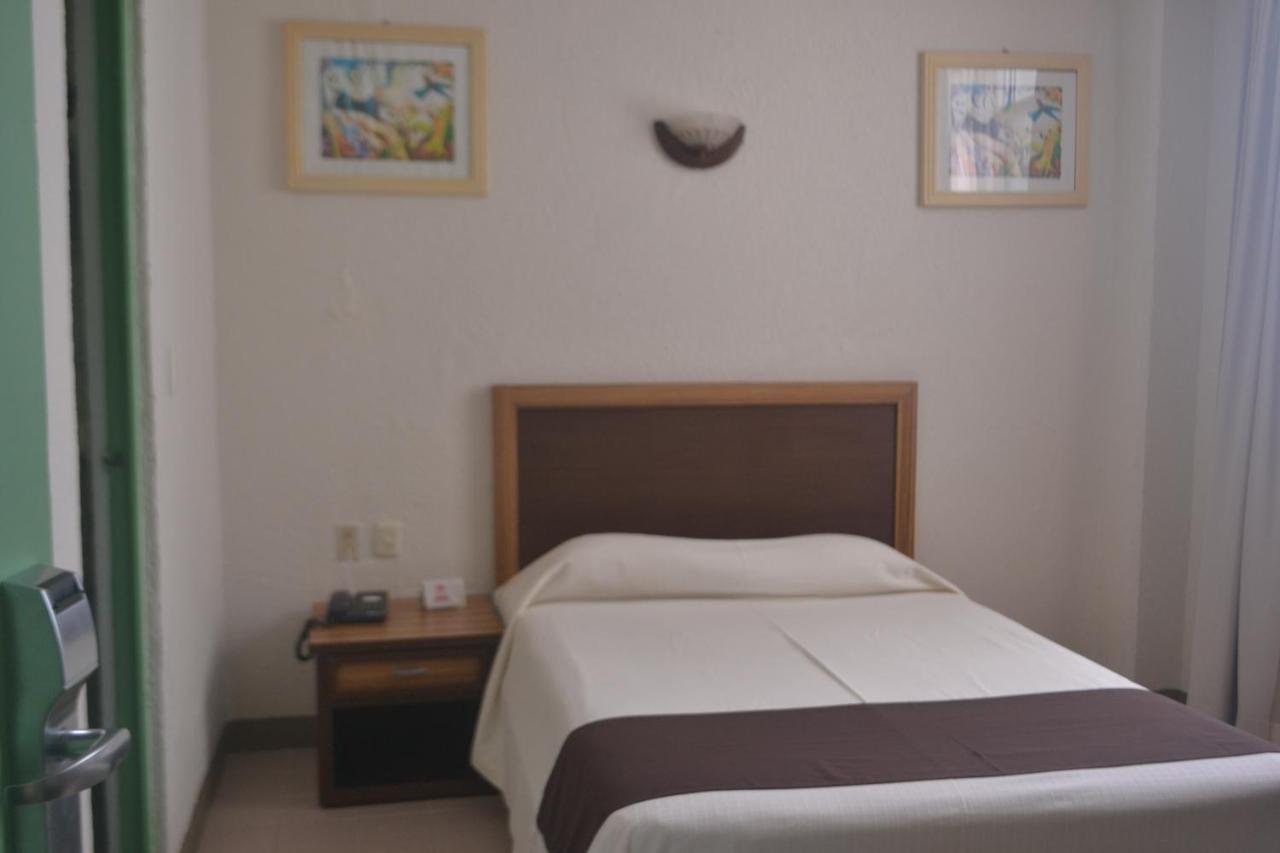 Hotel Plaza Independencia Villahermosa Extérieur photo