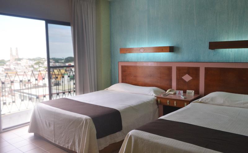 Hotel Plaza Independencia Villahermosa Extérieur photo